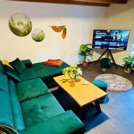 Holiday home Wellness Auszeit Mit Aussensauna, Hunde Willkommen *