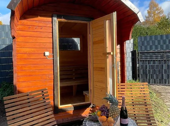 Wellness Auszeit Mit Aussensauna, Hunde Willkommen Hébergement de vacances Suhl